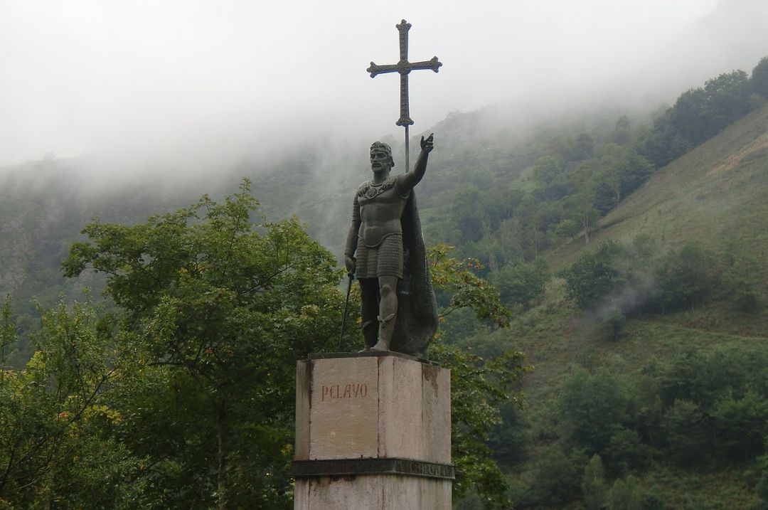 Según Lluís Maria Mandado, Pelayo era catalán Según Lluís Maria Mandado, Pelayo era catalán