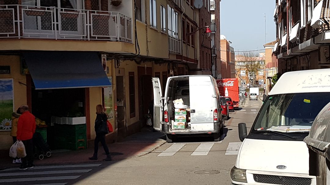 Furgonetas en carga y descarga en Guadalajara Furgonetas en carga y descarga en Guadalajara