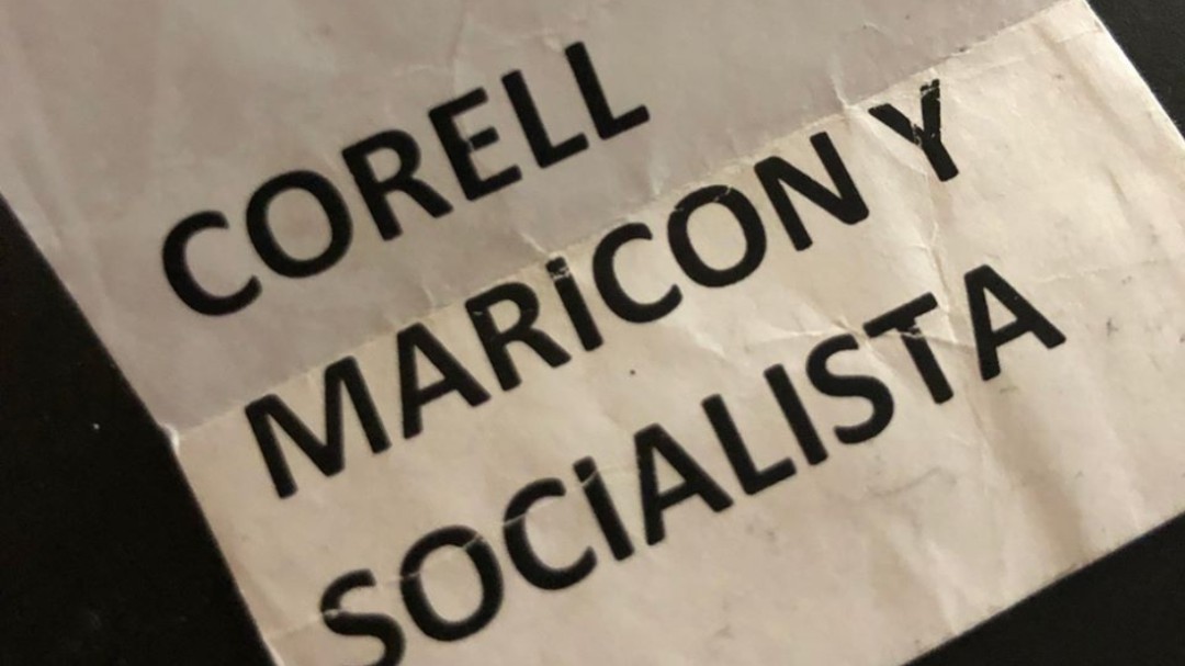 Investigan los carteles homófobos contra un profesor de la UVa
