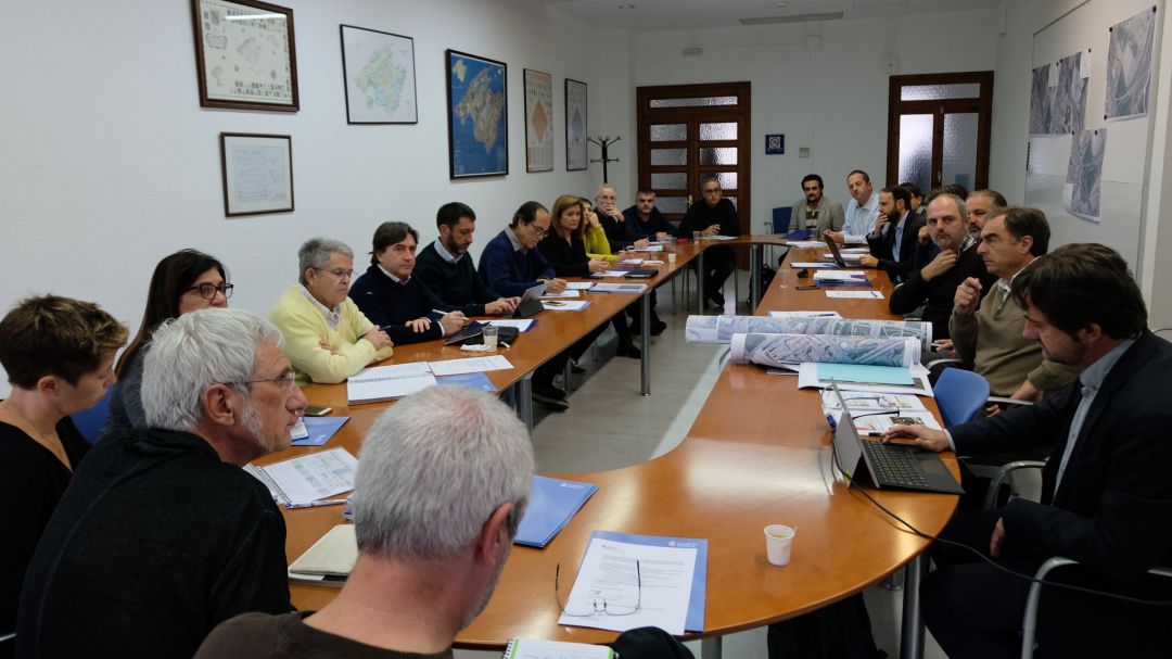El Consell de Mallorca ampliará con otro carril la Vía de Cintura El Consell de Mallorca ampliará con otro carril la Vía de Cintura