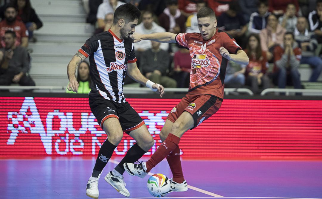ElPozo se lleva el derbi ante un Jimbee Cartagena que le hizo sudar ElPozo se lleva el derbi ante un Jimbee Cartagena que le hizo sudar