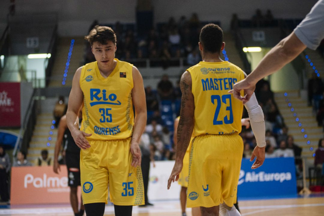 Gran trabajo del Club Ourense Baloncesto en la cancha de la Palma, sin recompensa en el marcador. Gran trabajo del Club Ourense Baloncesto en la cancha de la Palma, sin recompensa en el marcador.