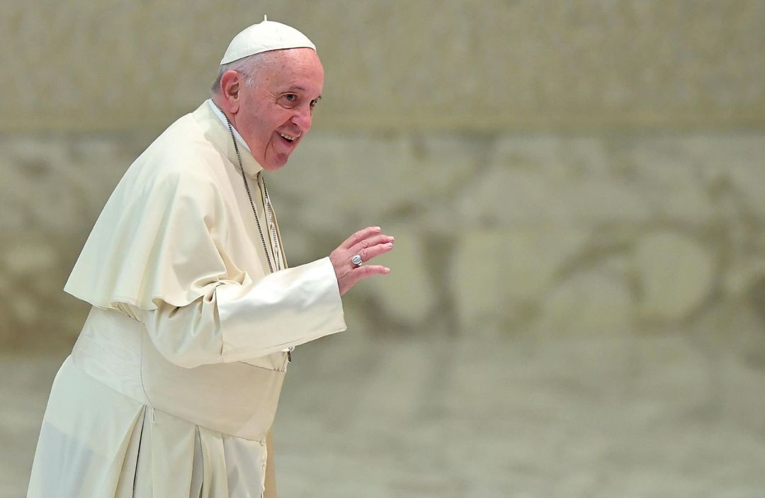 El papa Francisco llega a su audiencia general en el Aula Pablo VI en el Vaticano El papa Francisco llega a su audiencia general en el Aula Pablo VI en el Vaticano