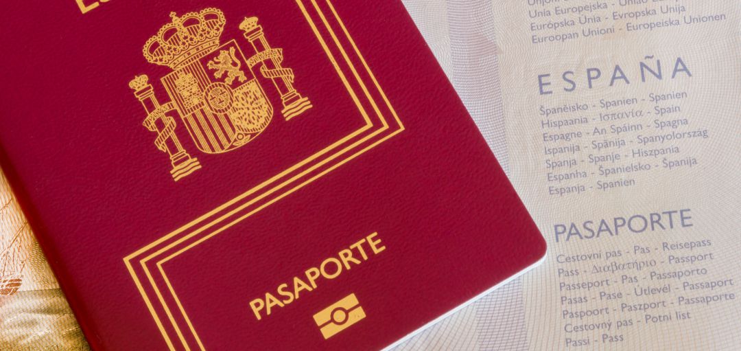 Casi 4.000 extranjeros adquirieron la nacionalidad española en Murcia en 2017 Casi 4.000 extranjeros adquirieron la nacionalidad española en Murcia en 2017
