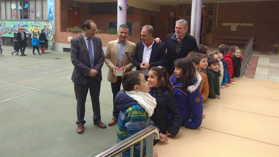 Méndez de Vigo reivindica en Palencia que la Constitución de 1978 es la de todos