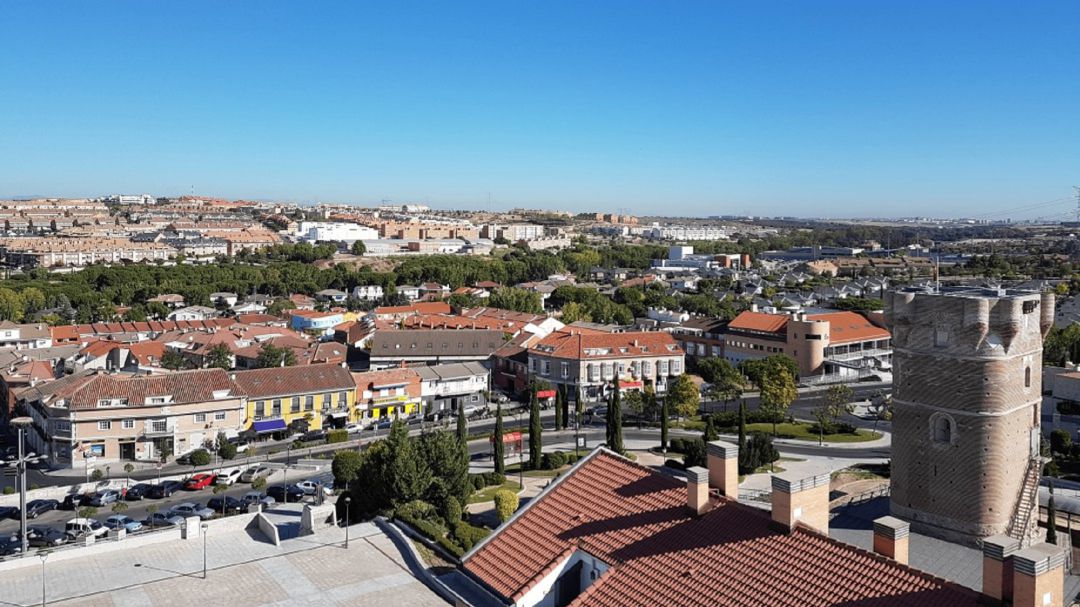 Entrevista con el concejal de Comercio de Arroyomolinos, Francisco Ferrero: Arroyomolinos incentiva comprar en sus comercios esta Navidad Entrevista con el concejal de Comercio de Arroyomolinos, Francisco Ferrero: Arroyomolinos incentiva comprar en sus comercios esta Navidad