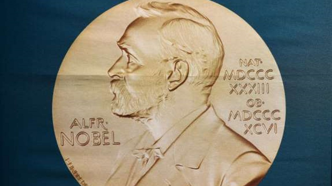 Inmunoterapia, la evolución en un tubo de ensayo o pinzas ópticas. Conocemos algunos de los Nobel 2018