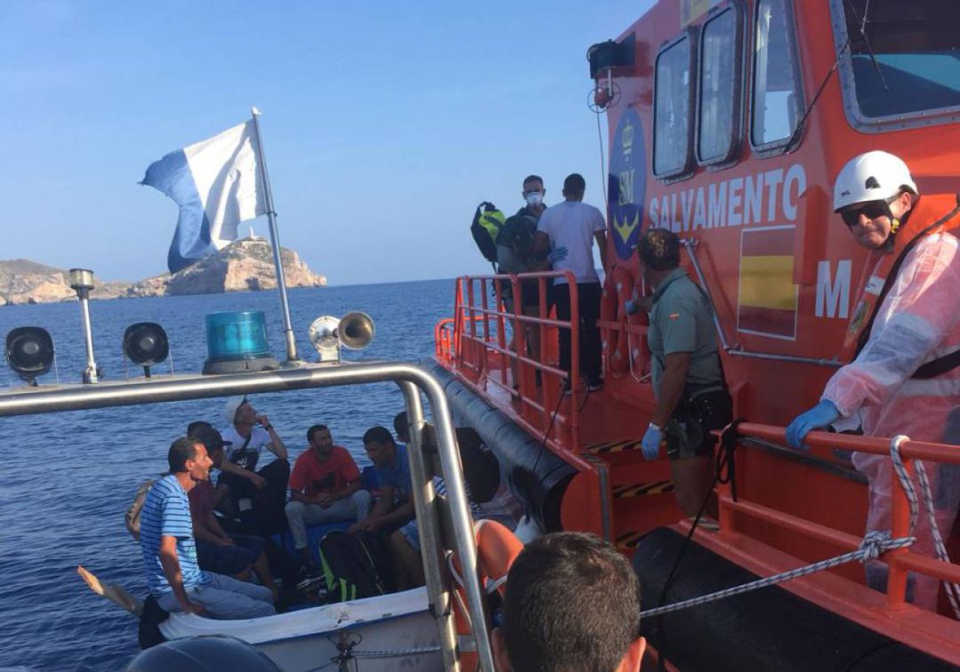 Convocan de urgencia la Mesa de Inclusión Social de Ibiza para atender a los inmigrantes en libertad