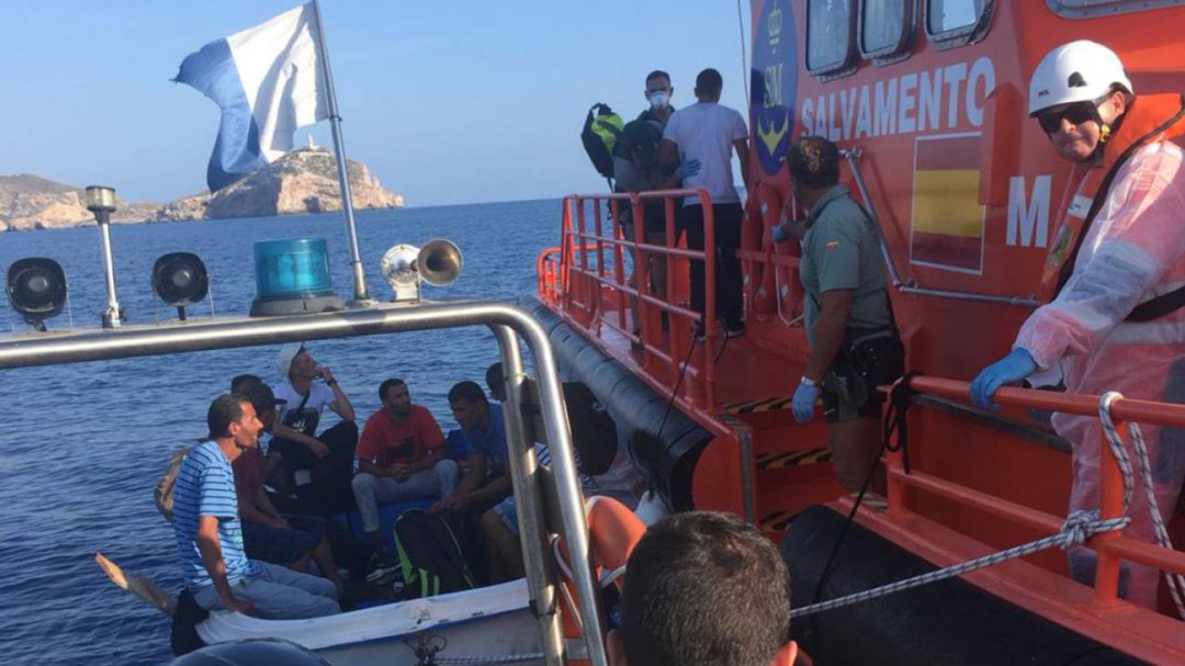 Convocan de urgencia la Mesa de Inclusión Social de Ibiza para atender a los inmigrantes en libertad