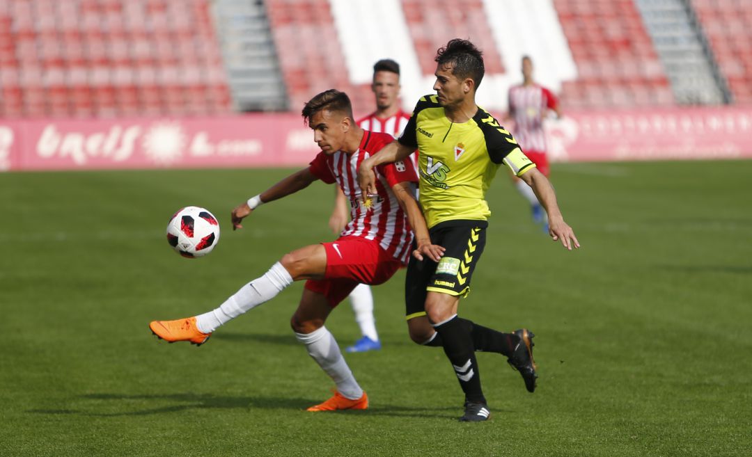 El Real Murcia resucita en Almería El Real Murcia resucita en Almería
