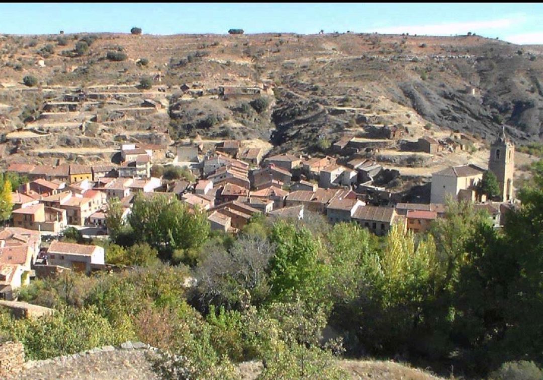 Incendio en varias viviendas de Santibáñez de Ayllón