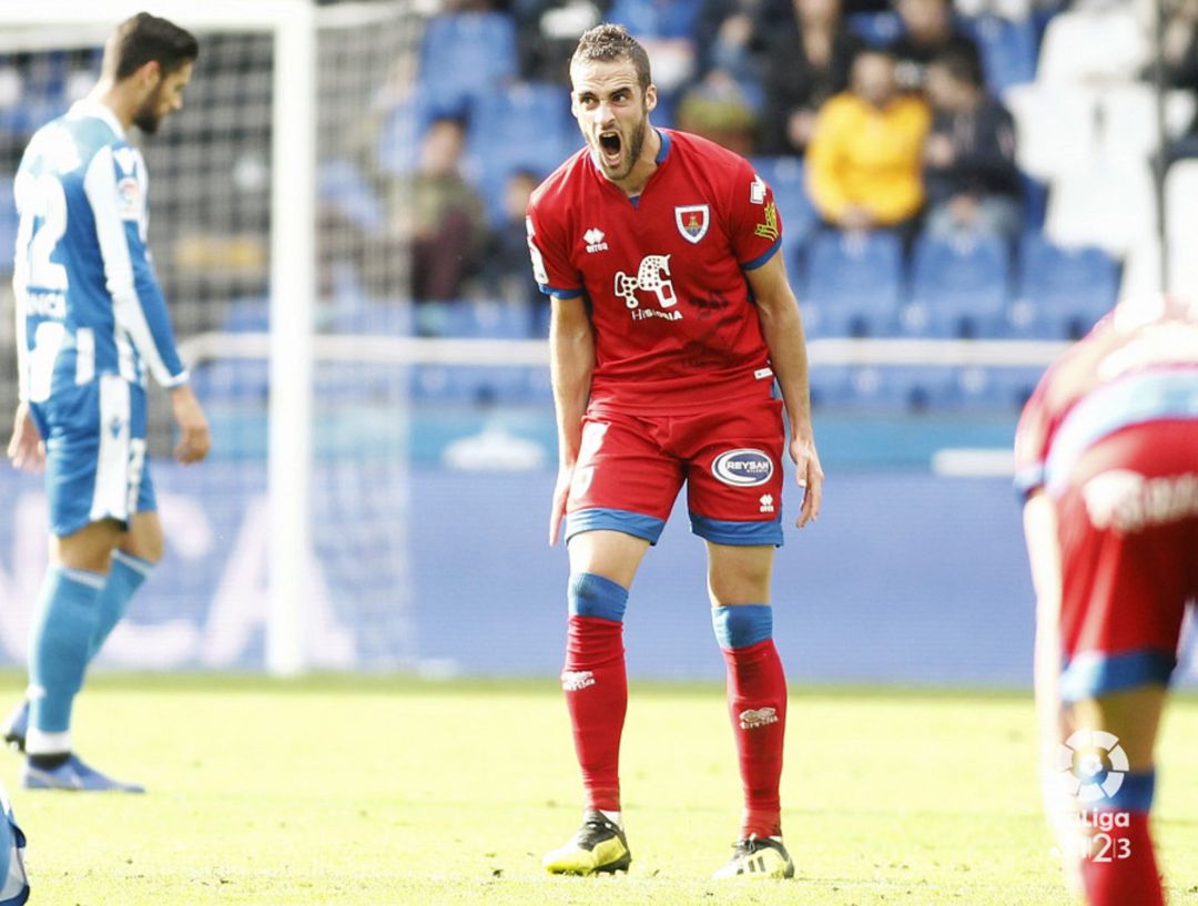 Higinio hace un gesto de rabia en un momento del partido en Riazor. Higinio hace un gesto de rabia en un momento del partido en Riazor.