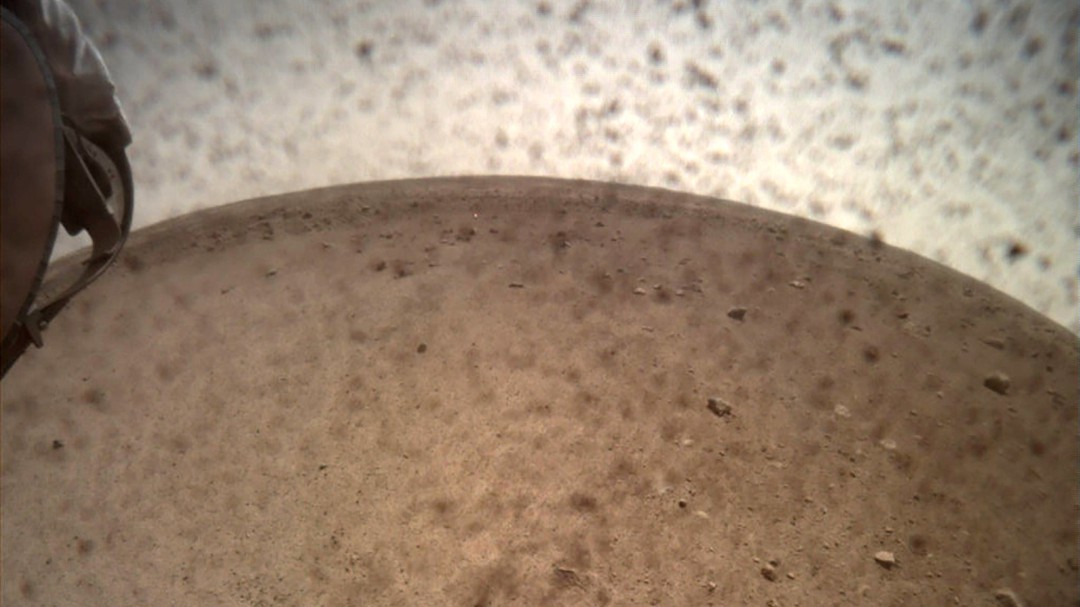 La sonda InSight revela por primera vez cómo suena el viento en Marte