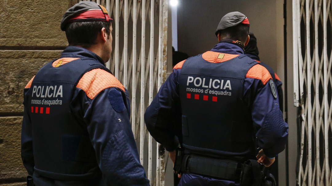 El PP presenta en el Senado una moción para que el Gobierno tome el control de los Mossos