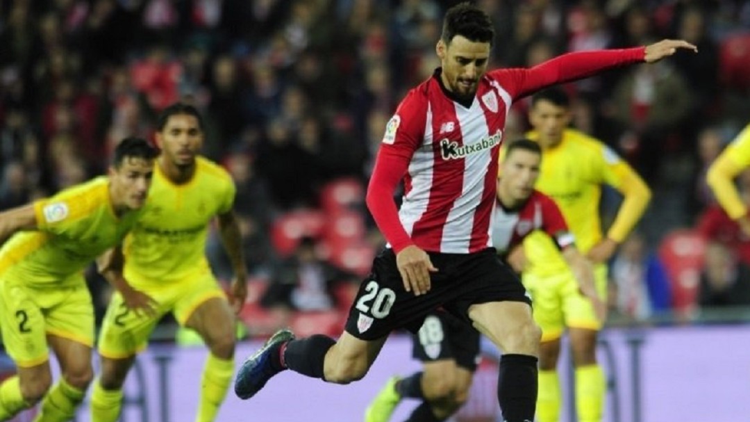 Aduriz devuelve la sonrisa al Athletic