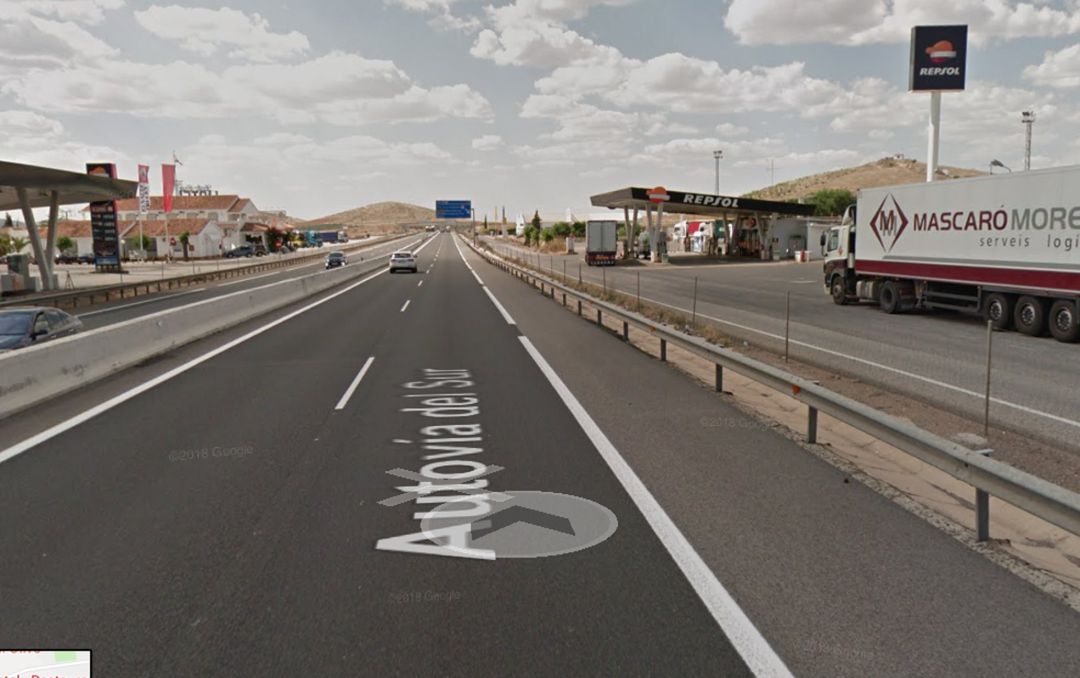 Santa Cruz de Mudela estrena la primera gasinera en plena autovía de Andalucía Santa Cruz de Mudela estrena la primera gasinera en plena autovía de Andalucía
