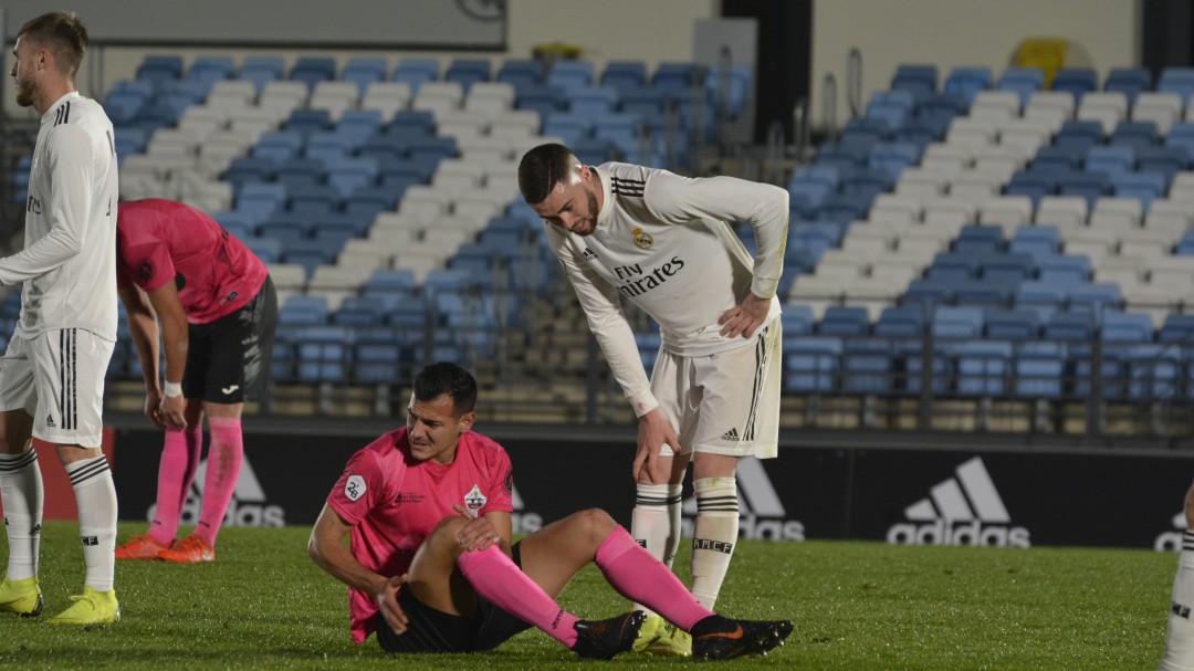 El Castilla adelanta a la UD Sanse que vuelve a encajar una derrota