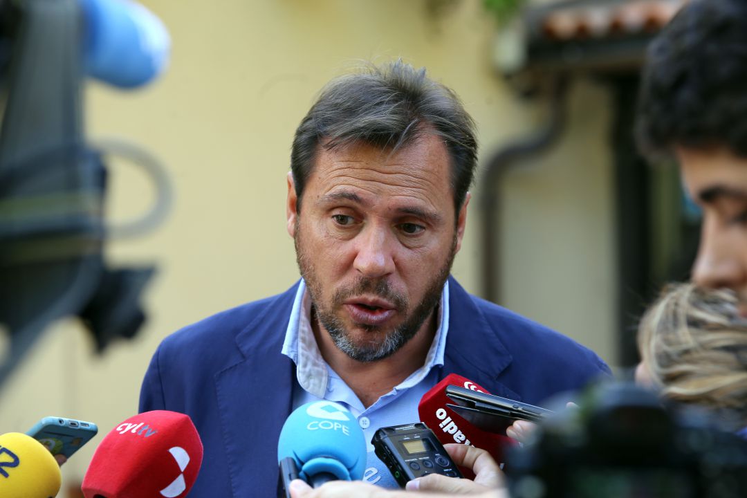 Óscar Puente expresa lástima y alivio porque Javier León ya no puede hacer daño a Valladolid con su soberbia Óscar Puente expresa lástima y alivio porque Javier León ya no puede hacer daño a Valladolid con su soberbia