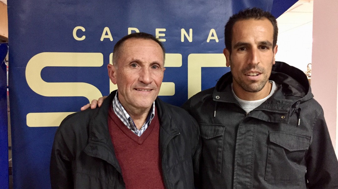 Juan Barón da la alternativa a Emilio Martín