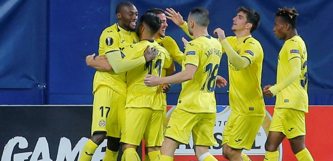 Los jugadores del Villarreal celebran un gol Los jugadores del Villarreal celebran un gol