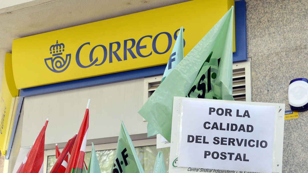 Colapso navideño en Correos