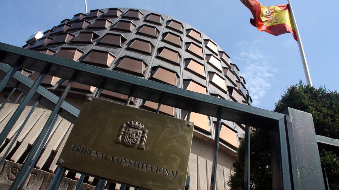 El Constitucional confirma la suspensión de funciones de los imputados del procés