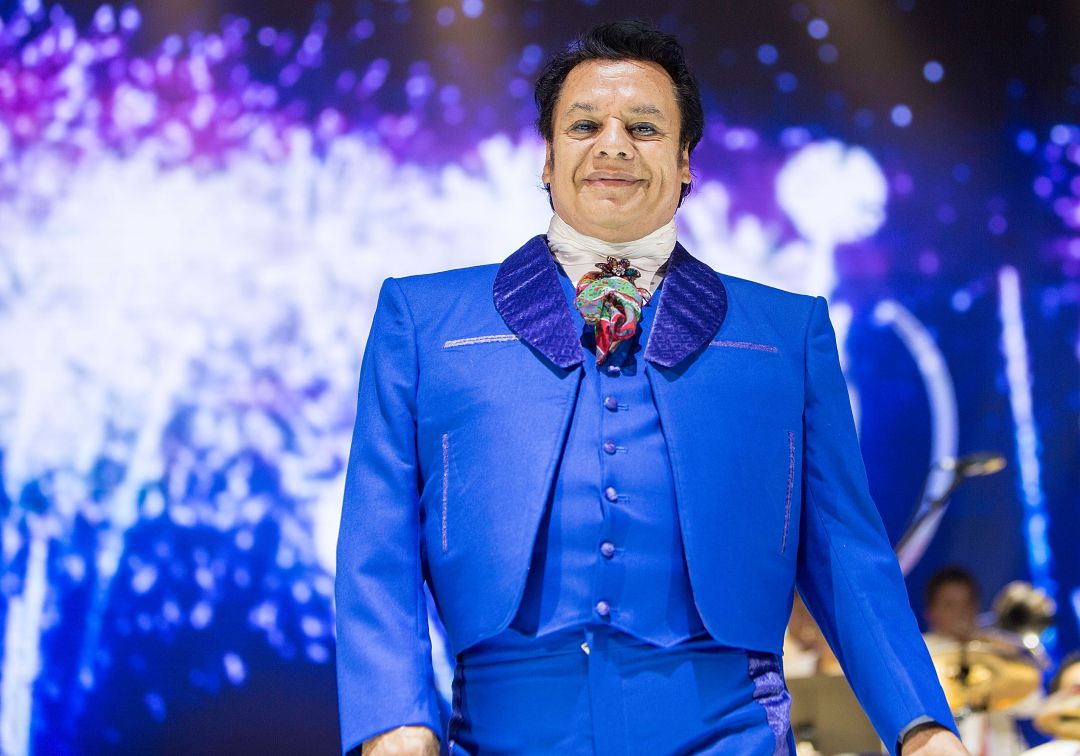 La noticia que ha revolucionado México: "Juan Gabriel fingió su propia muerte y volverá a cantar"
