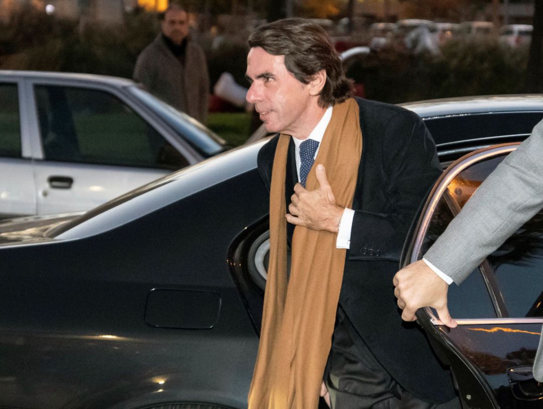 El expresidente del Gobierno, José María Aznar a su llegada esta tarde a la presentación de su libro "El futuro es hoy" en el Club Diario de Mallorca El expresidente del Gobierno, José María Aznar a su llegada esta tarde a la presentación de su libro "El futuro es hoy" en el Club Diario de Mallorca
