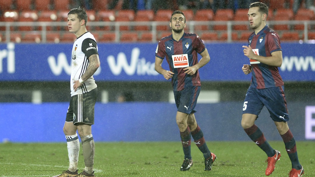 El futuro de Marcelino empieza a estar en juego