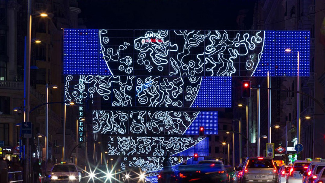 Dos fantasmas y muchos espías en la Gran Vía