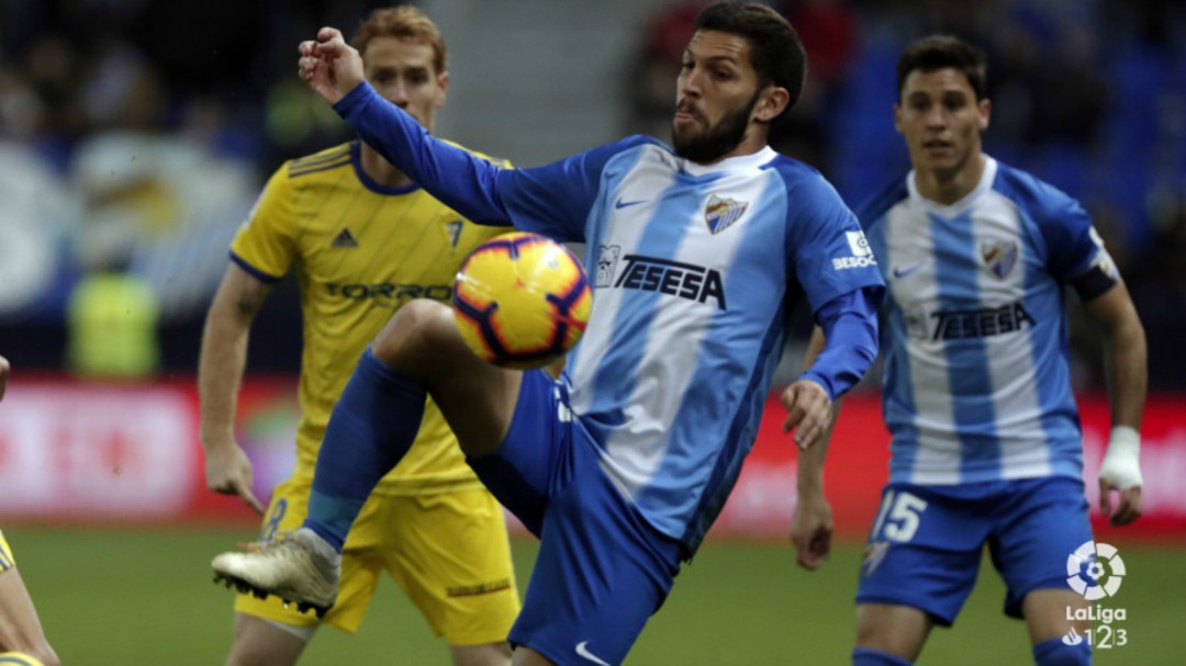 El Málaga corta el récord del Cádiz