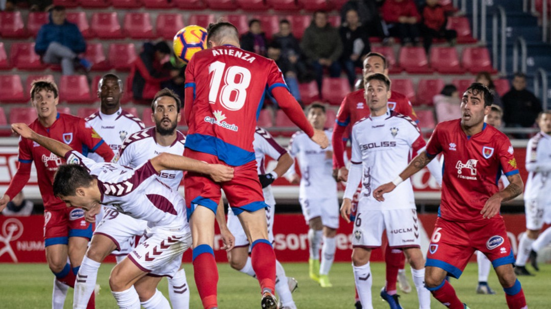 Un efectivo Albacete doblega 1-2 a un ineficaz Numancia
