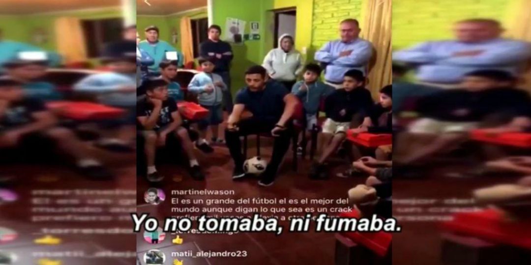 Alexis Sánchez durante el acto solidario en Peñaflor Alexis Sánchez durante el acto solidario en Peñaflor