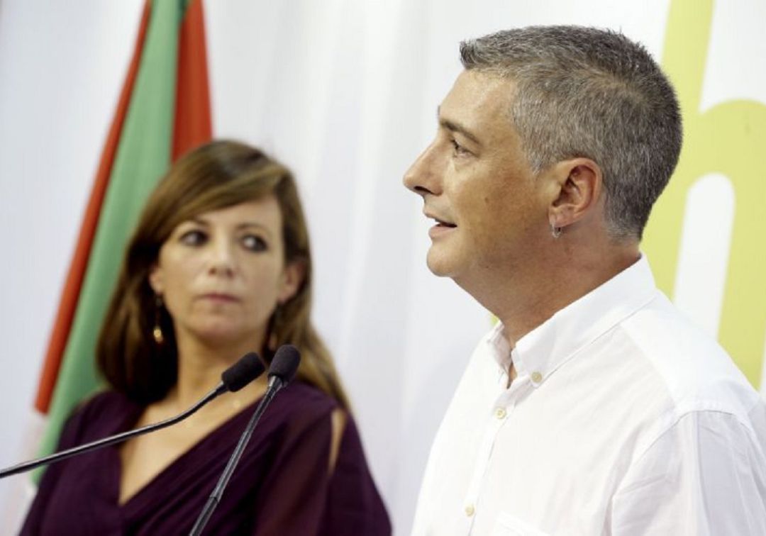 "La vacuna contra los extremismos es una izquierda unida"