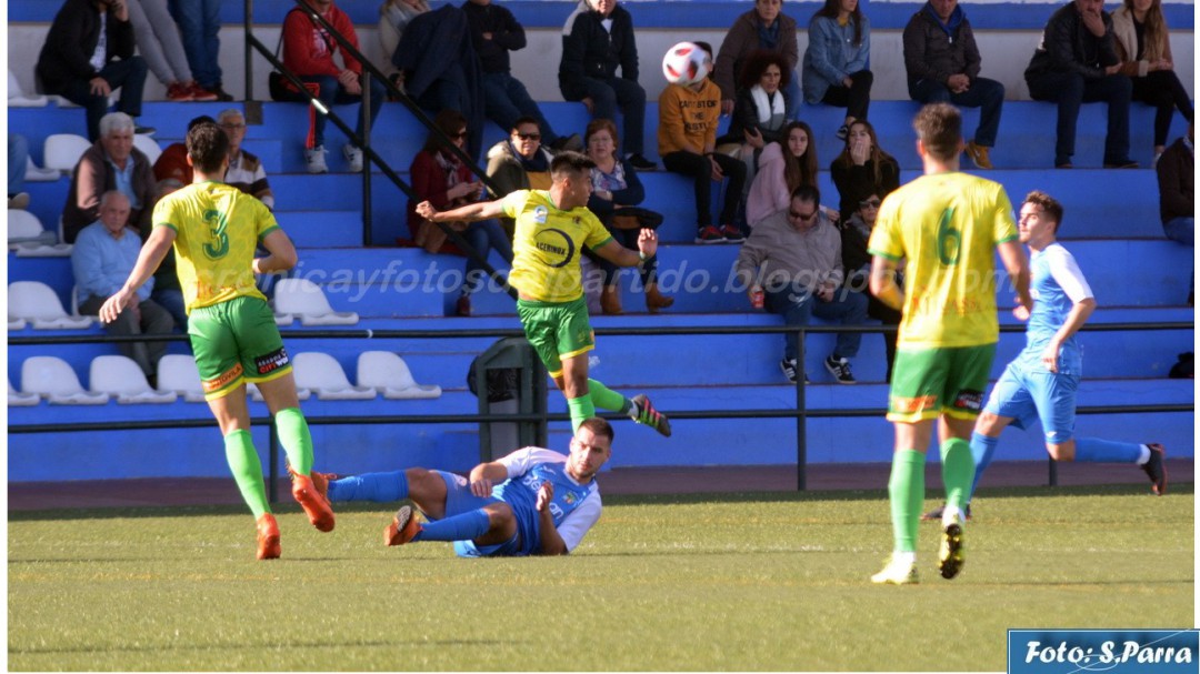 Los errores defensivos vuelven a condenar al Guada (1-3)