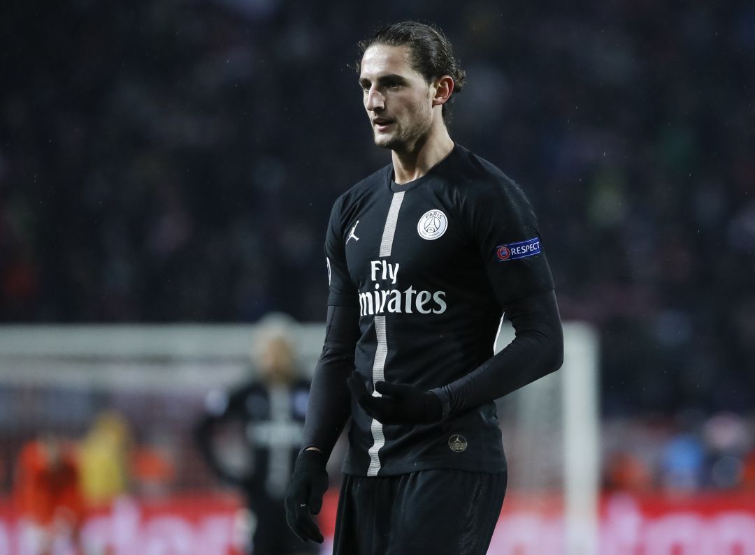 Rabiot durante el partido de Champions del PSG en Belgrado Rabiot durante el partido de Champions del PSG en Belgrado