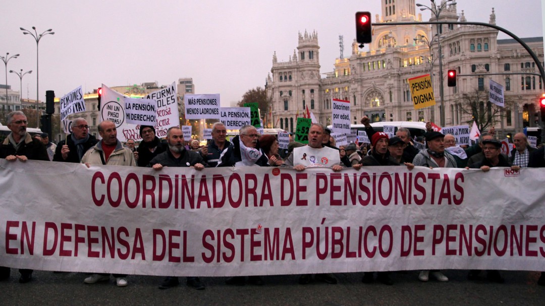 Si el Gobierno no actúa miles de trabajadores despedidos por la crisis verán reducida sus ingresos