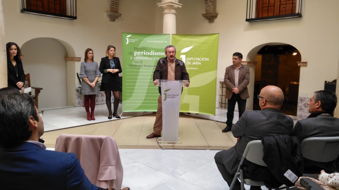 Diez Tv recibe el Premio de Periodismo de la Diputación