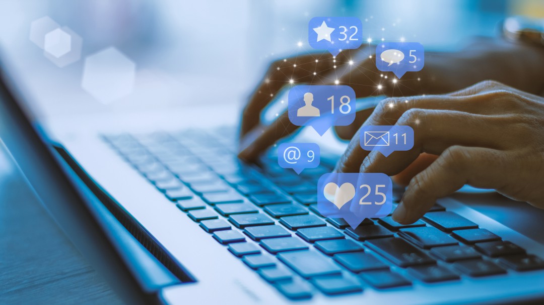 Cómo convertir a las redes sociales en aliadas para conseguir trabajo