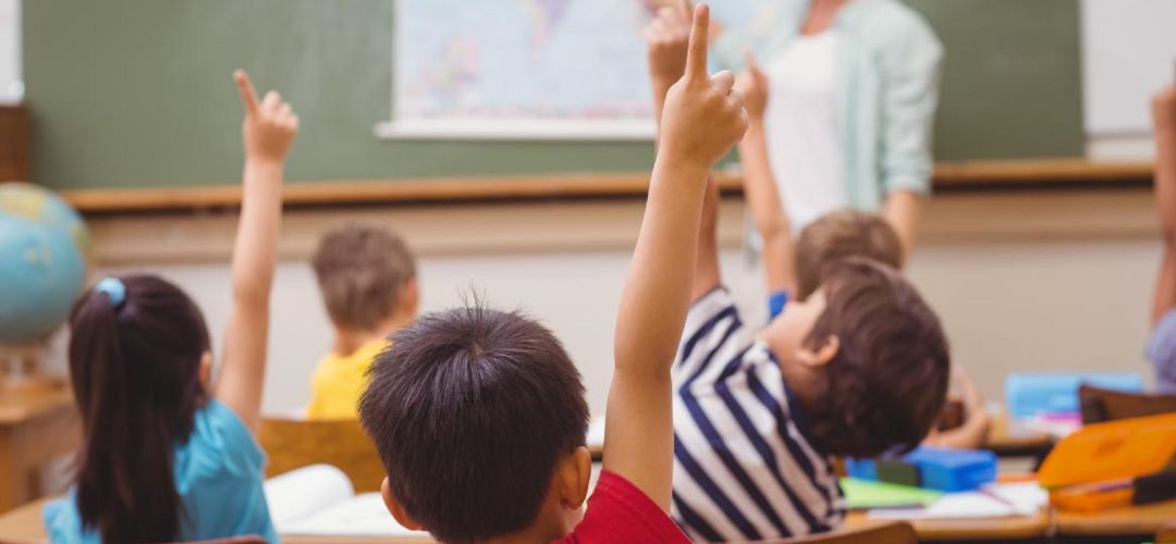 Desde la puesta en marcha de estas ayudas, en julio de 2015, se han beneficiado de ellas 5.977 alumnos Desde la puesta en marcha de estas ayudas, en julio de 2015, se han beneficiado de ellas 5.977 alumnos