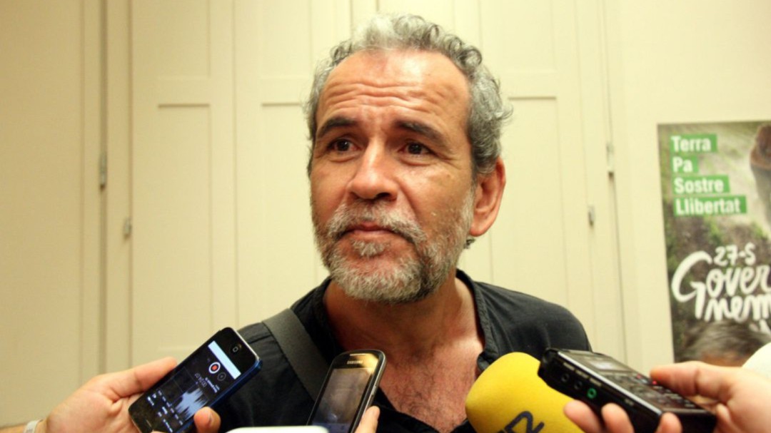 Willy Toledo irá a juicio por su "me cago en Dios" con la Fiscalía pidiendo el archivo