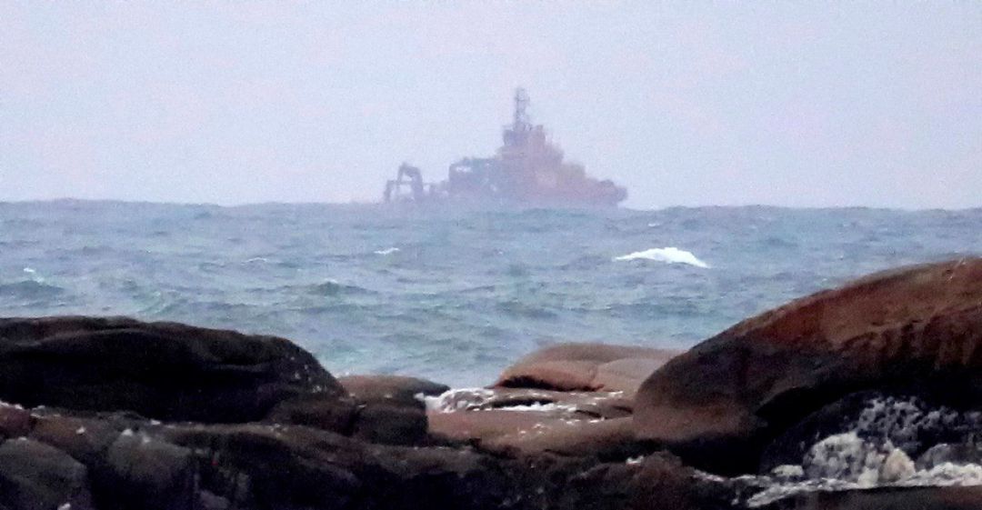 Tres marineros muertos tras el hundimiento de un pesquero en la costa de Fisterra Tres marineros muertos tras el hundimiento de un pesquero en la costa de Fisterra