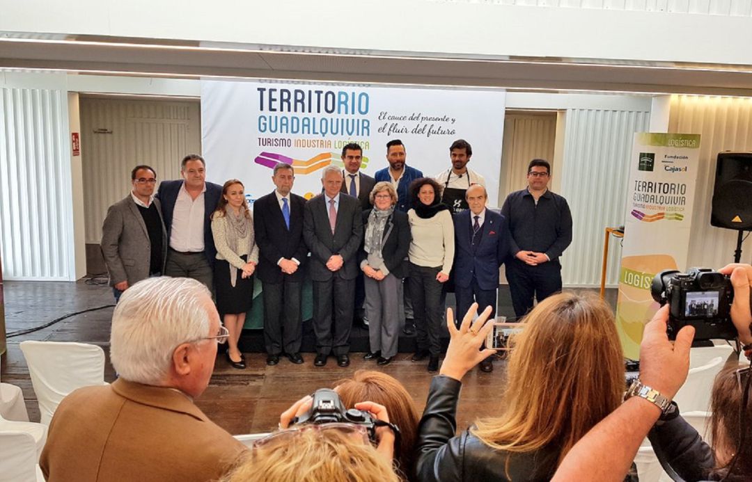 Imagen del III Foro Territorio Guadalquivir celebrado en la terminal de cruceros del Puerto de Sevilla Imagen del III Foro Territorio Guadalquivir celebrado en la terminal de cruceros del Puerto de Sevilla