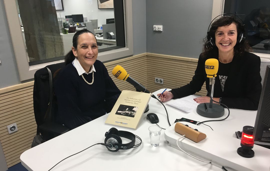 Solabarrieta: "El Gobierno Aguirre montó una Administración de la nada en nueve meses" Solabarrieta: "El Gobierno Aguirre montó una Administración de la nada en nueve meses"