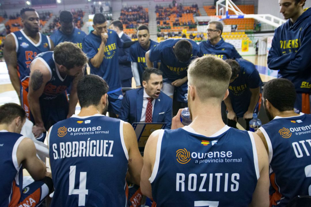 Buen sabor de boca dejó, el último partido de este año en el Pazo, el Club Ourense Baloncesto, al ganarle al Cáceres 85-73 Buen sabor de boca dejó, el último partido de este año en el Pazo, el Club Ourense Baloncesto, al ganarle al Cáceres 85-73
