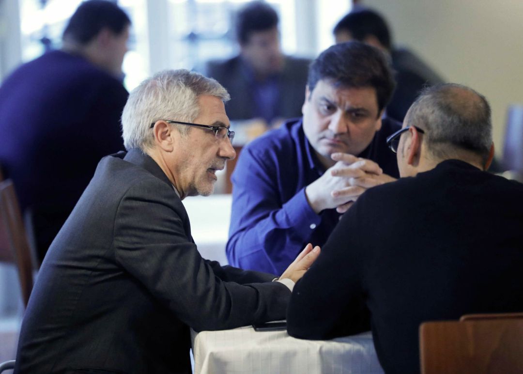 Llamazares se ha reunido este viernes con el secretario de Organización de IU de Asturias. Llamazares se ha reunido este viernes con el secretario de Organización de IU de Asturias.