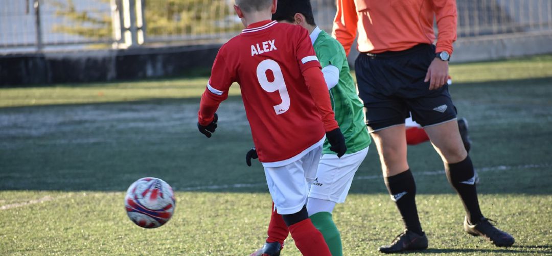 Los ‘peques’ de la UD Sanse celebran el torneo más solidario de la Navidad Los ‘peques’ de la UD Sanse celebran el torneo más solidario de la Navidad