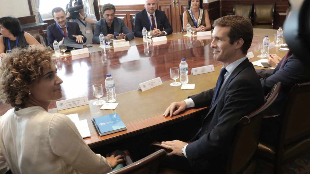 Montserrat y Casado en la reunión con jueces y fiscales en septiembre Montserrat y Casado en la reunión con jueces y fiscales en septiembre