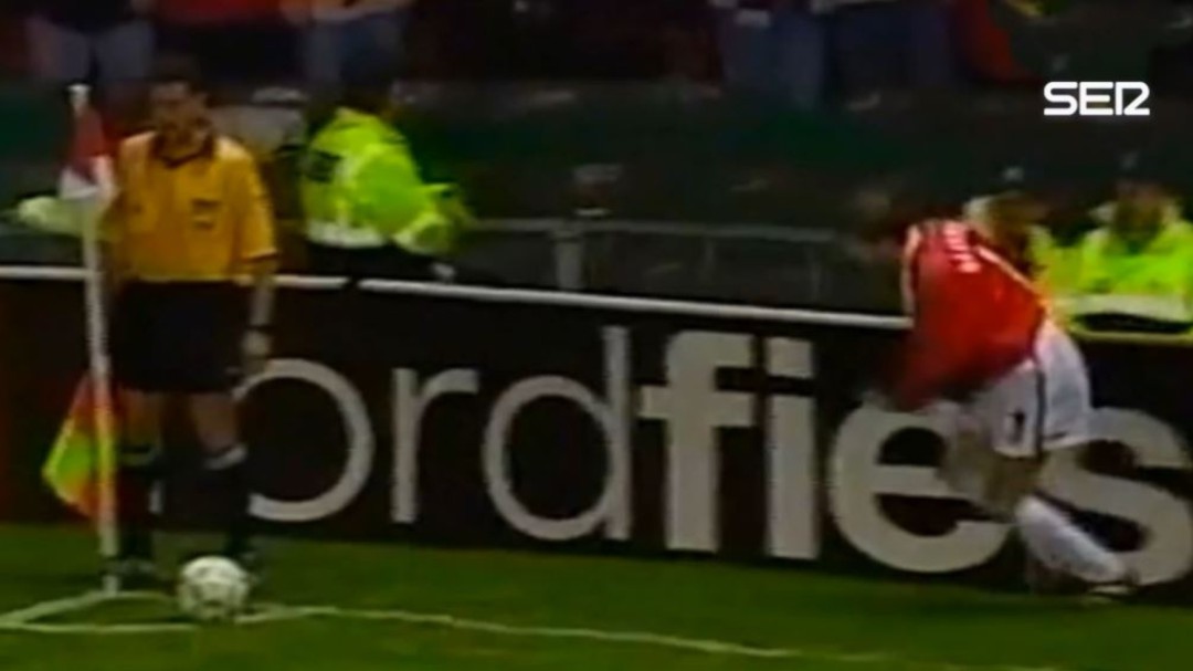 ¿A qué huele David Beckham? La ocurrencia de Rafa Guerrero a Beckham sobre su olor en mitad de un partido