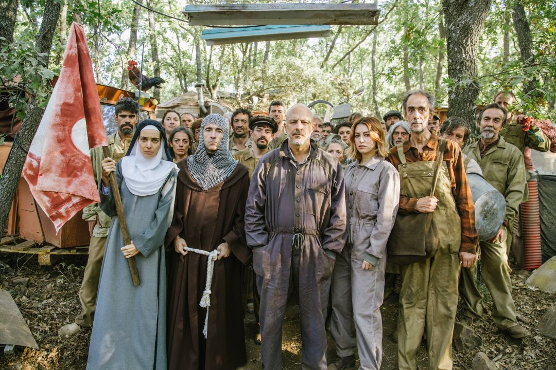 El surruralismo de José Luis Cuerda: cuatro películas para un género El surruralismo de José Luis Cuerda: cuatro películas para un género